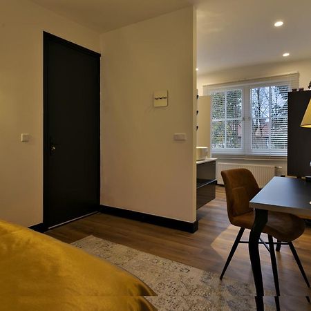 Stadsslaperij B&B Tilburg Exterior foto